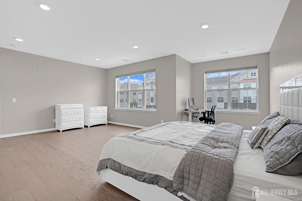 131 Lorhan Drive - Photo 11
