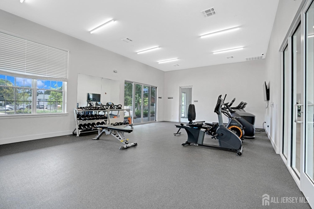 131 Lorhan Drive - Photo 30