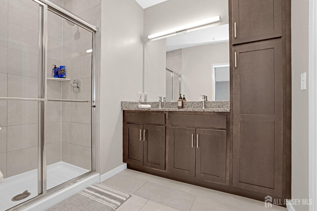 131 Lorhan Drive - Photo 14