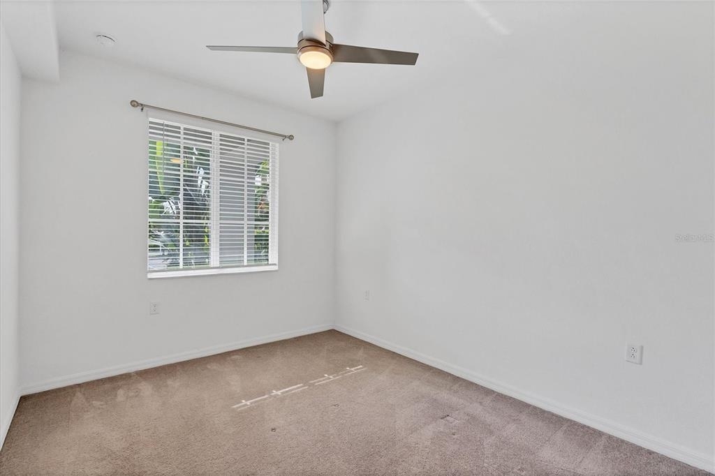 14081 Heritage Landing Boulevard - Photo 16