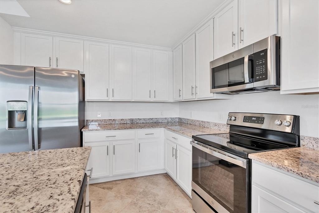 14081 Heritage Landing Boulevard - Photo 4