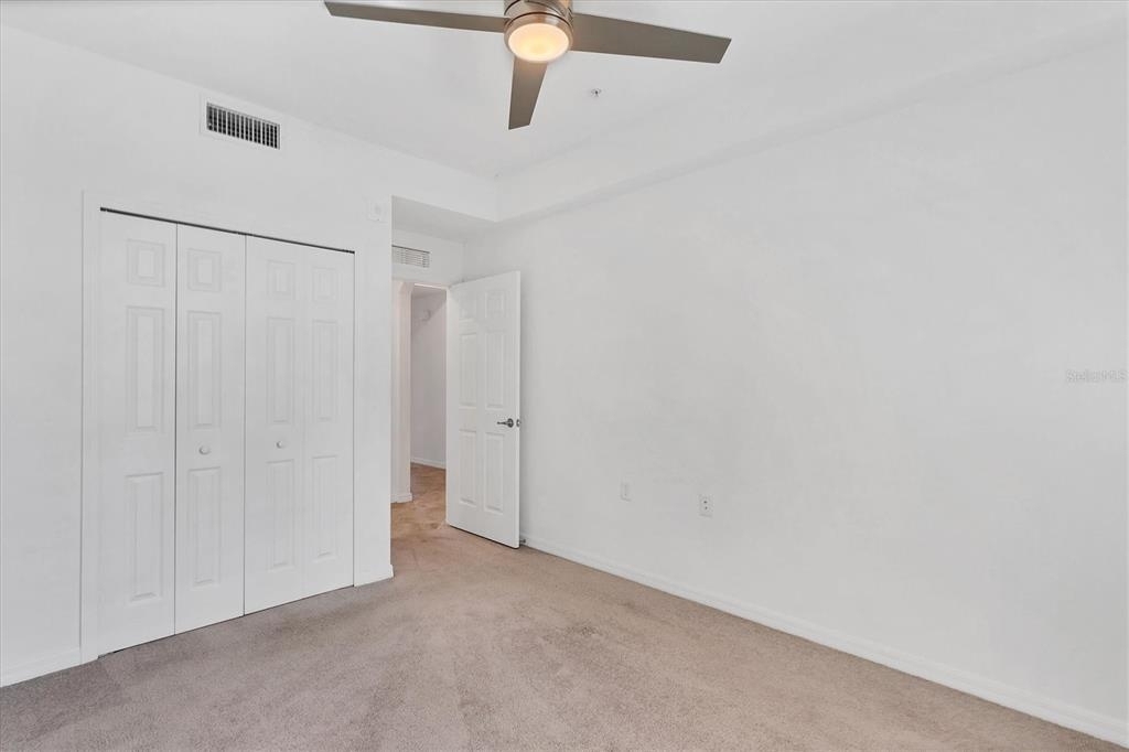 14081 Heritage Landing Boulevard - Photo 17