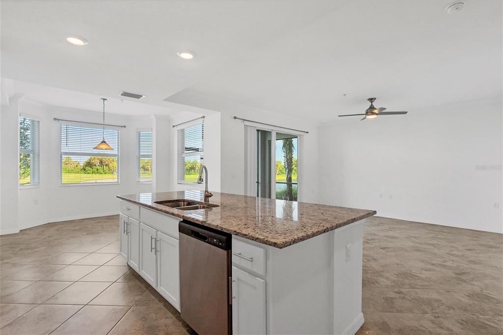 14081 Heritage Landing Boulevard - Photo 5
