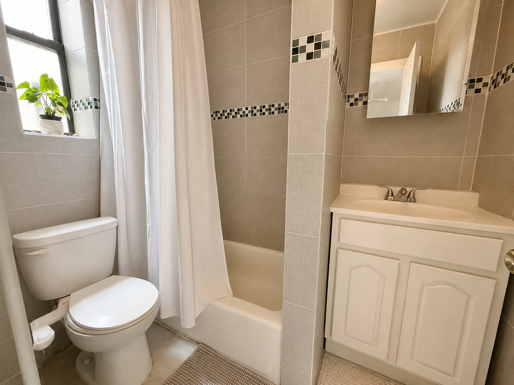 668 Hancock Street - Photo 6