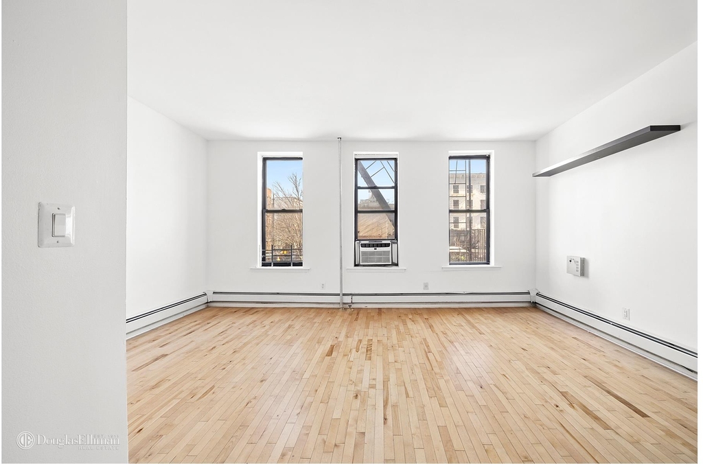 333 Lenox Ave - Photo 4