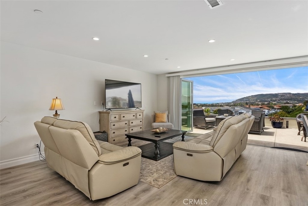 24065 Windward Drive - Photo 6