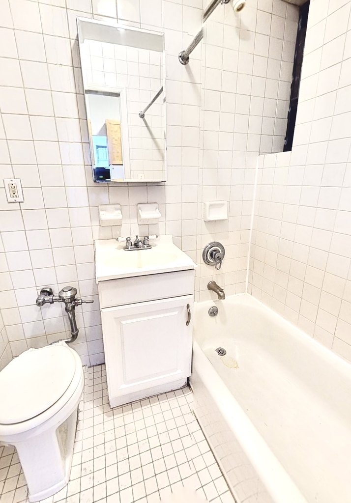 336 East 90th Street - Photo 3