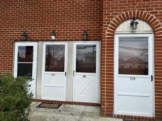 661 Chestnut Street - Photo 1