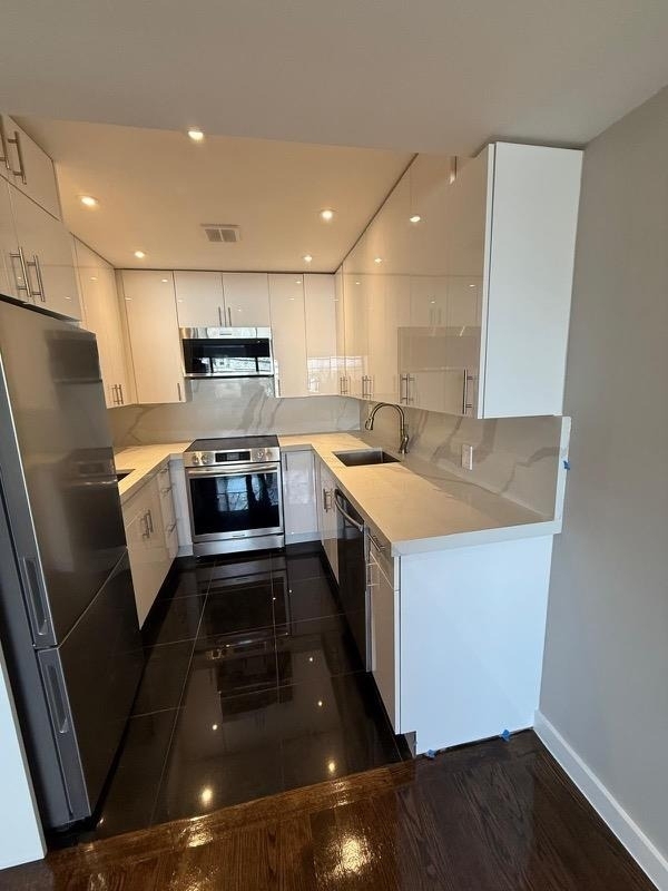 661 Chestnut Street - Photo 7