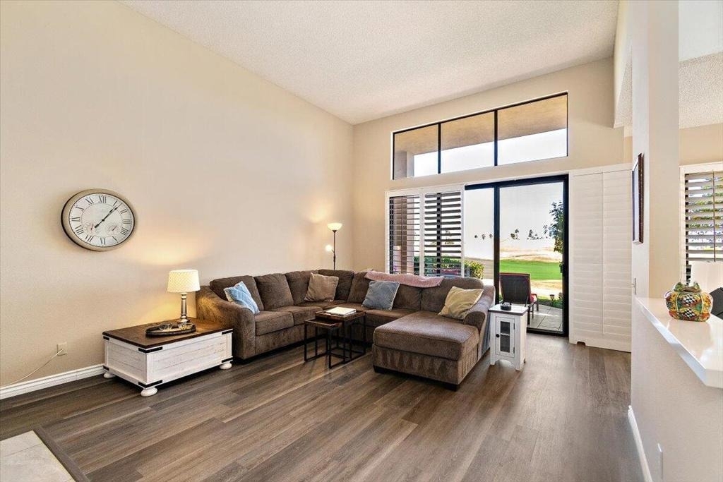 54838 Oak Tree - Photo 11