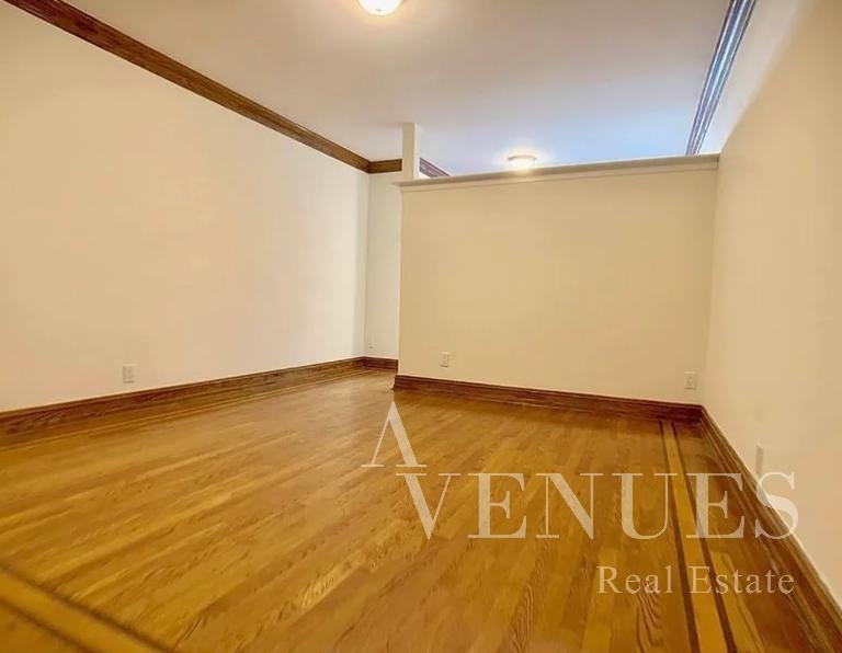 West 68th Street - Photo 0
