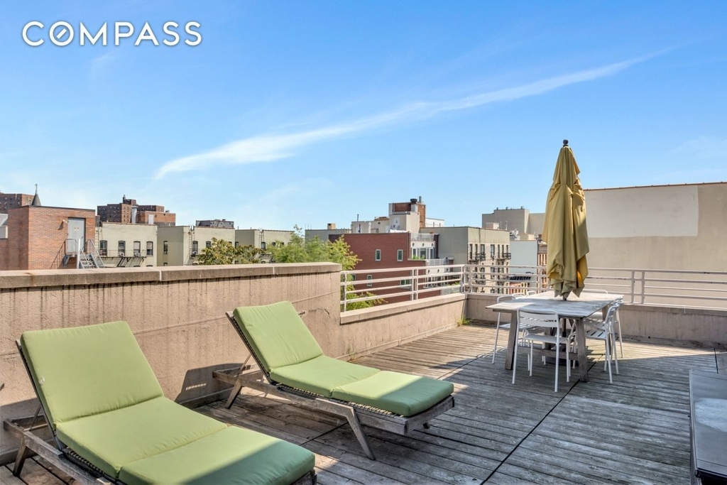 416 E 117th Street - Photo 14