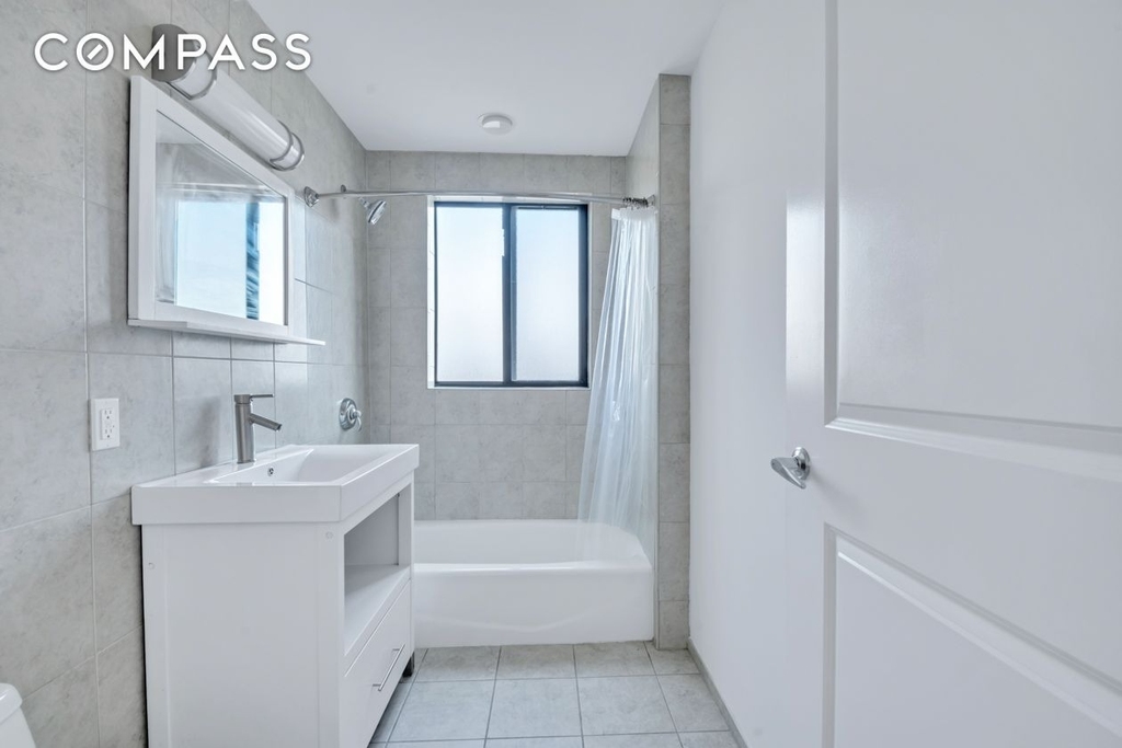 416 E 117th Street - Photo 12