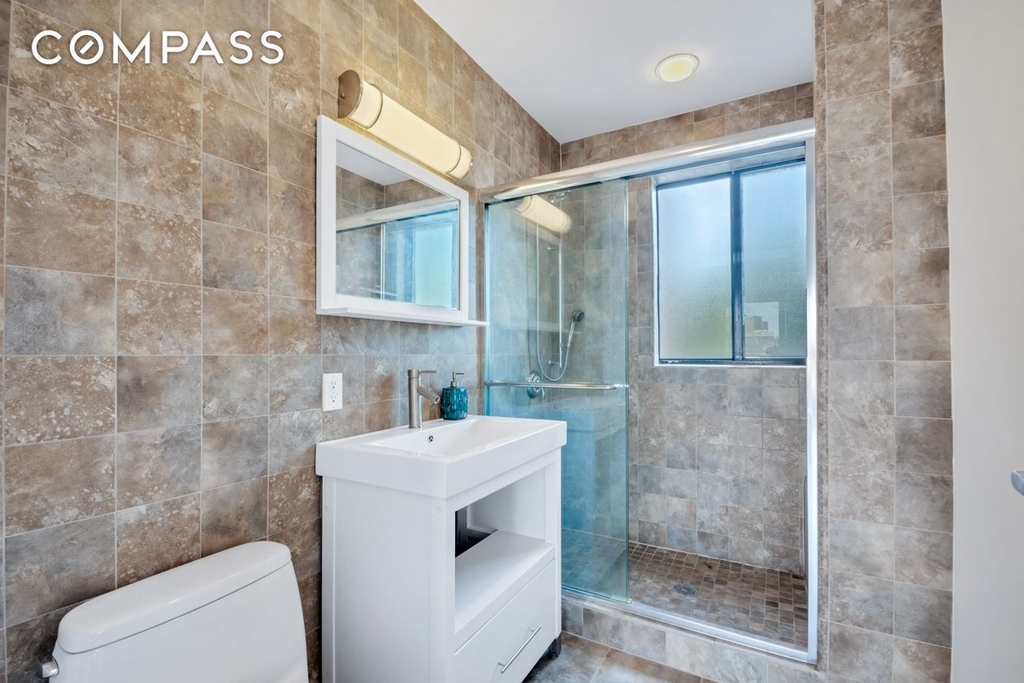 416 E 117th Street - Photo 11