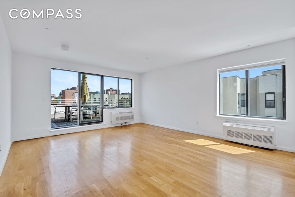416 E 117th Street - Photo 2