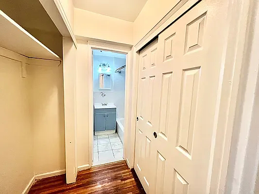 41-25 Case Street - Photo 1