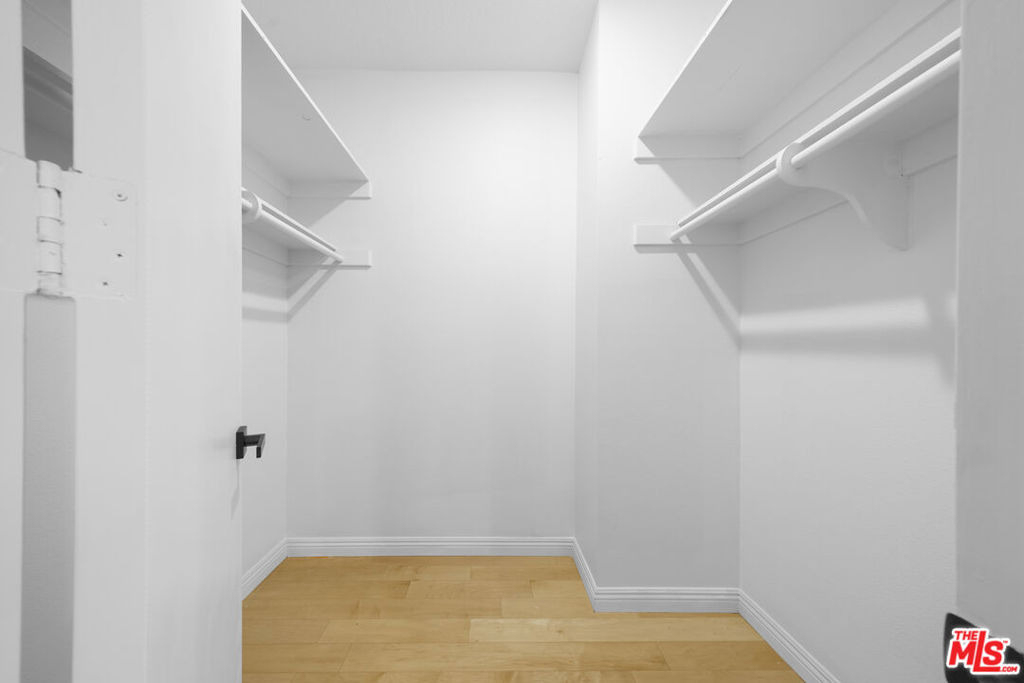 4477 Wilshire Boulevard - Photo 4