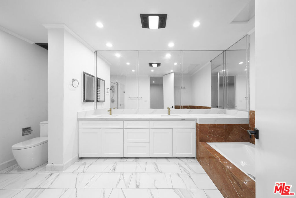 4477 Wilshire Boulevard - Photo 5