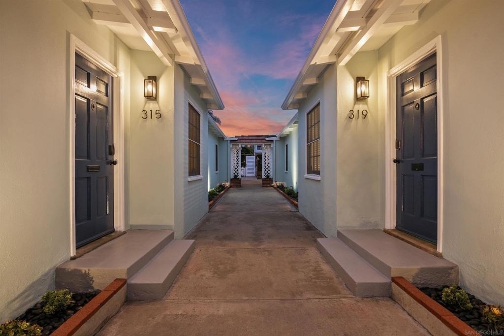 319 Nautilus Street - Photo 11