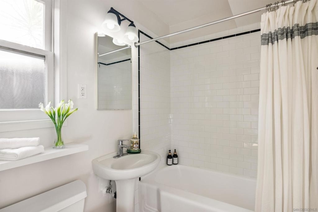 319 Nautilus Street - Photo 6