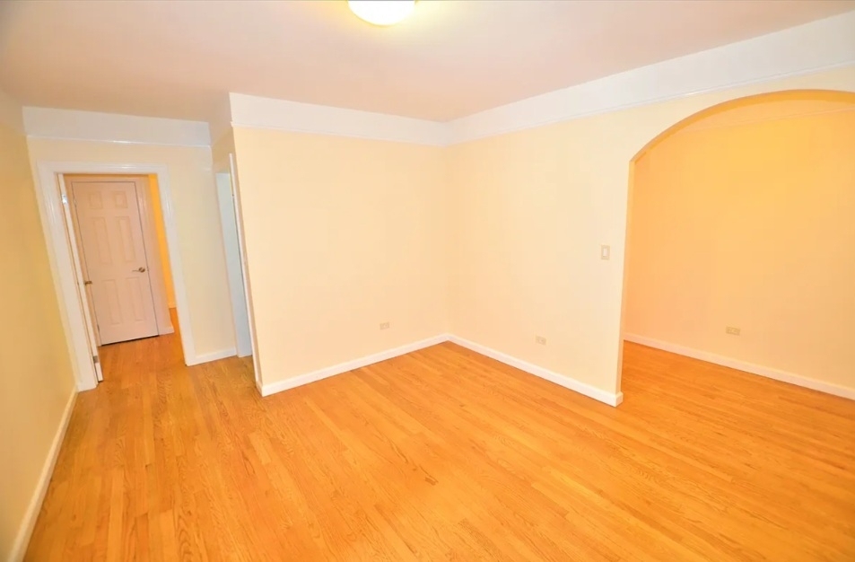 Jane Street - Photo 3