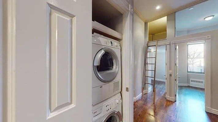 234 West 14th Street - Photo 8