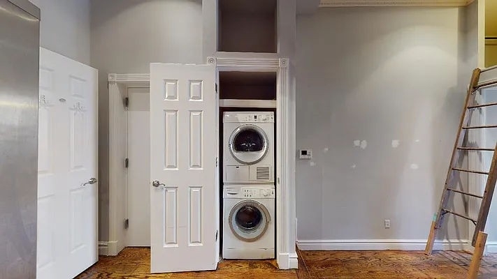 234 West 14th Street - Photo 9