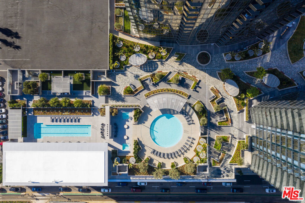 1200 S Figueroa Street - Photo 2