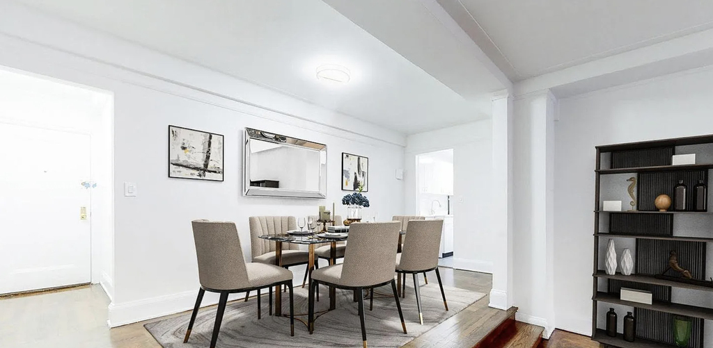 EAST 38TH STREET - Photo 3