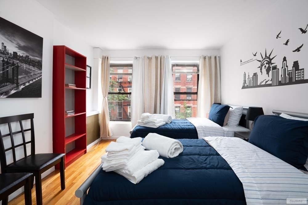 312 East 104th Street, Unit 3w - Photo 3