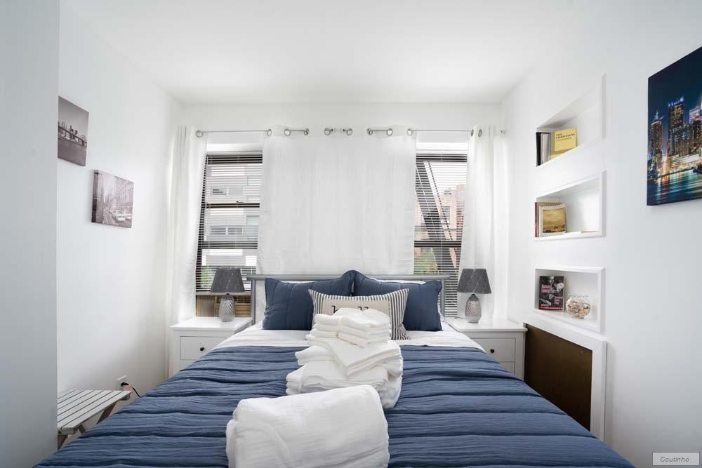 312 East 104th Street, Unit 3w - Photo 2