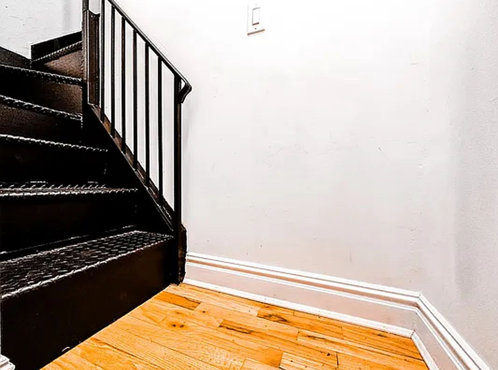 326 East 58th Street - Photo 2