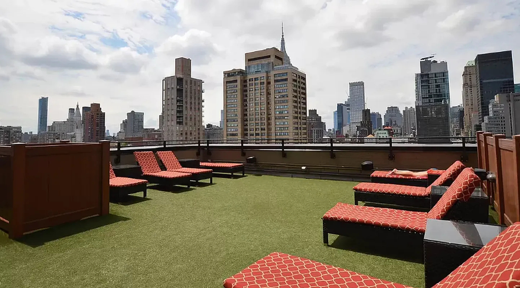 222 East 39th Street - Photo 10