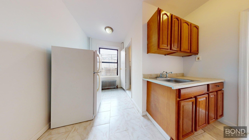 508 East 13th Street - Photo 3