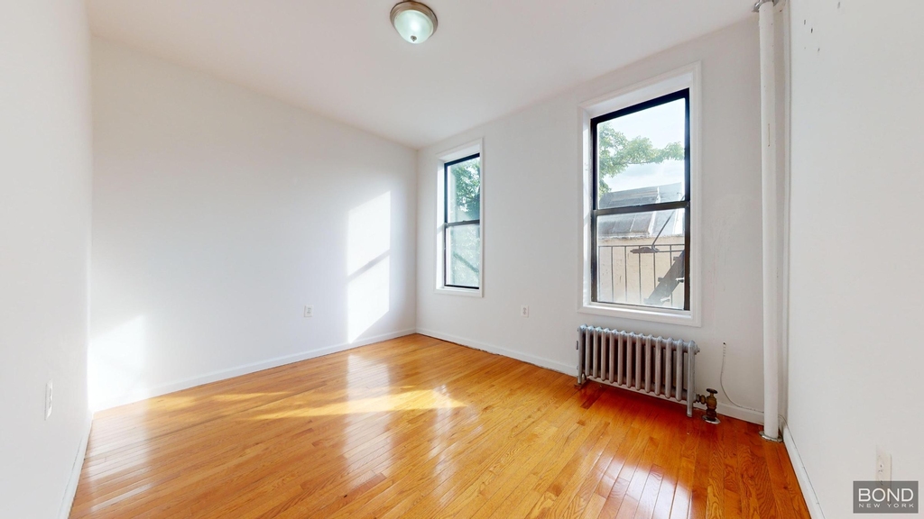 508 East 13th Street - Photo 0
