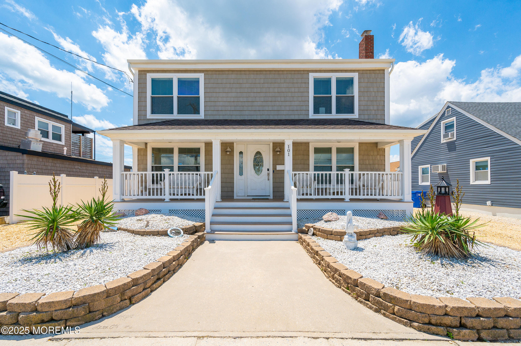 101 7th Avenue - Photo 0