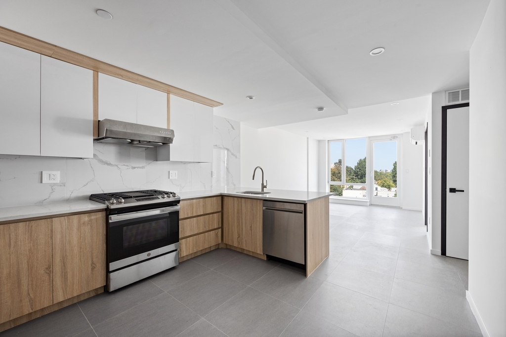 82-77 116th Street - Photo 1