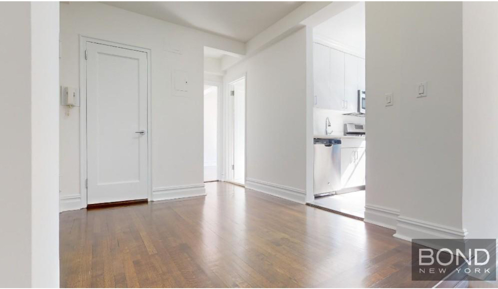 West 9th street  - Photo 1