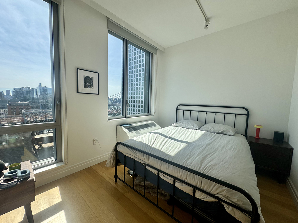 325 Kent Avenue - Photo 6