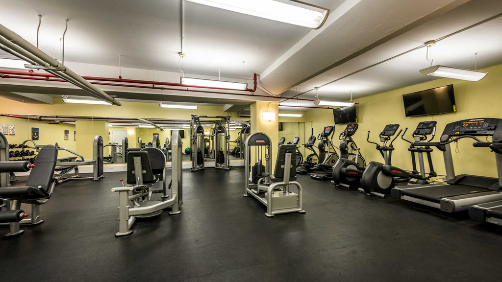 240 East 27th Street - Photo 30