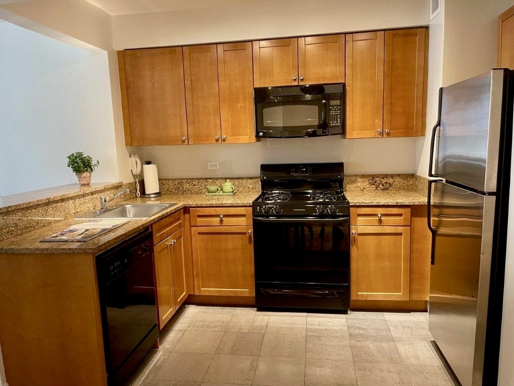 Lexington Avenue / 96th Street - Photo 4