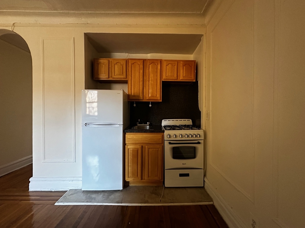 253 Cumberland Street - Photo 1