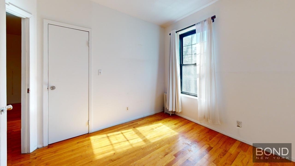Waverly Place and West 11th St - Photo 7