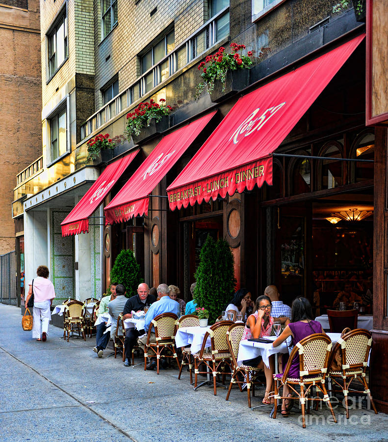 200 West 58th Street - Photo 10