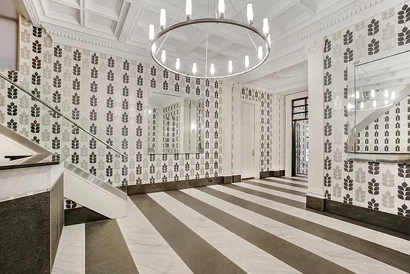 200 West 58th Street - Photo 5