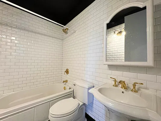 489 Washington Avenue - Photo 4