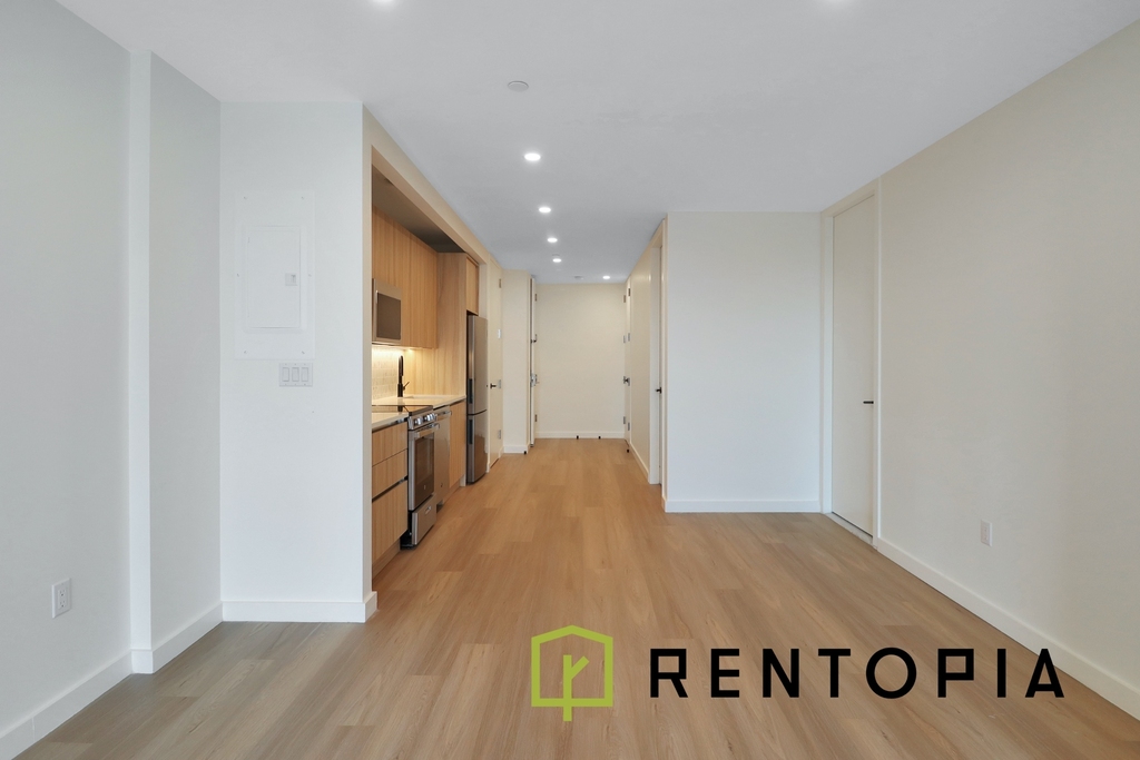 1010 Pacific Street - Photo 1