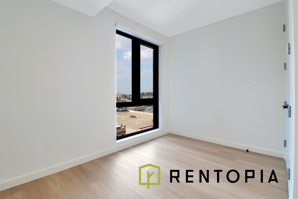 1010 Pacific Street - Photo 3