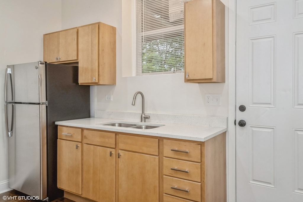 5029 W Washington Boulevard - Photo 8