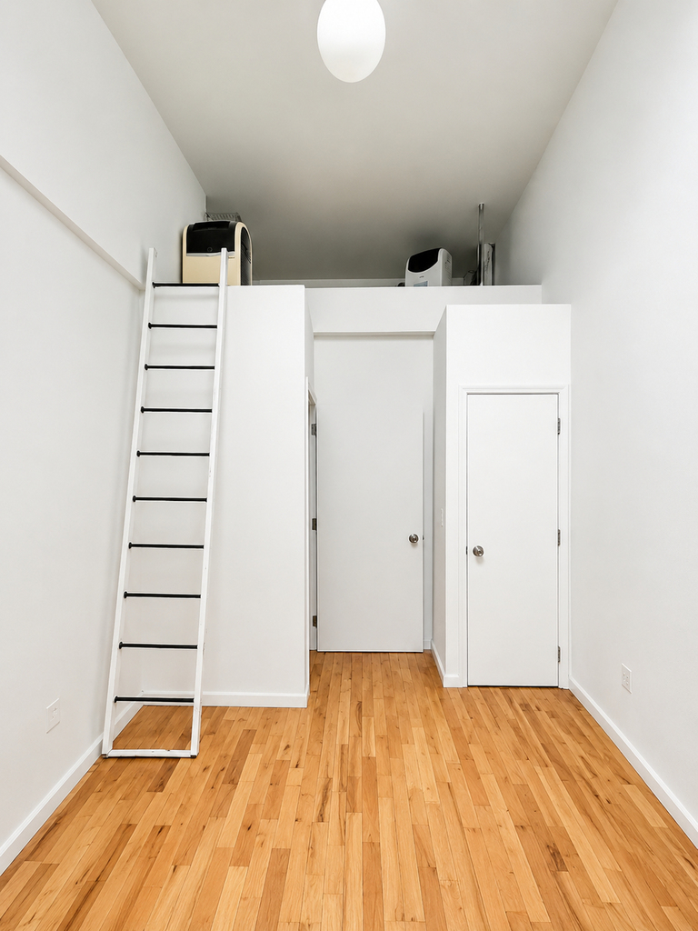 320 melrose st - Photo 5